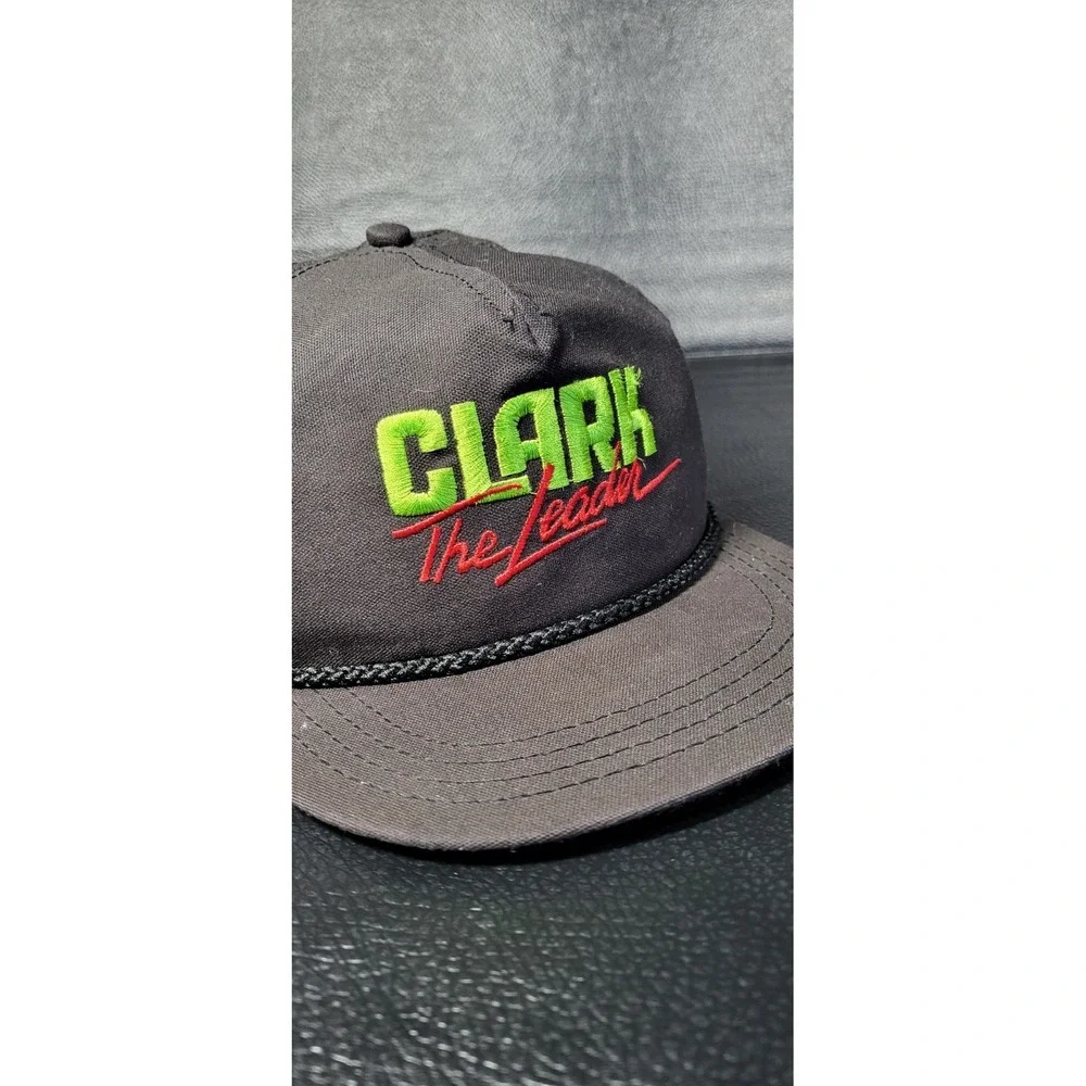 Vintage 80s Clark The Leader Trucker‎ Hat Leather Strap Snapback Black Mesh